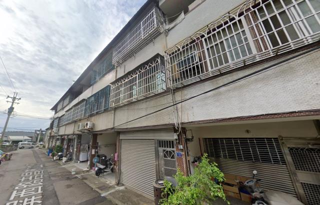 台中沙鹿透天法拍-3