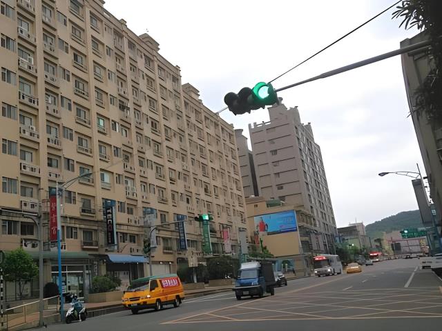 桃園龜山大樓法拍-6