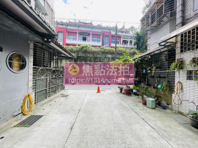 信義區公寓法拍-10