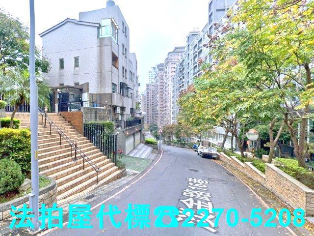 新北淡水法拍透天-6