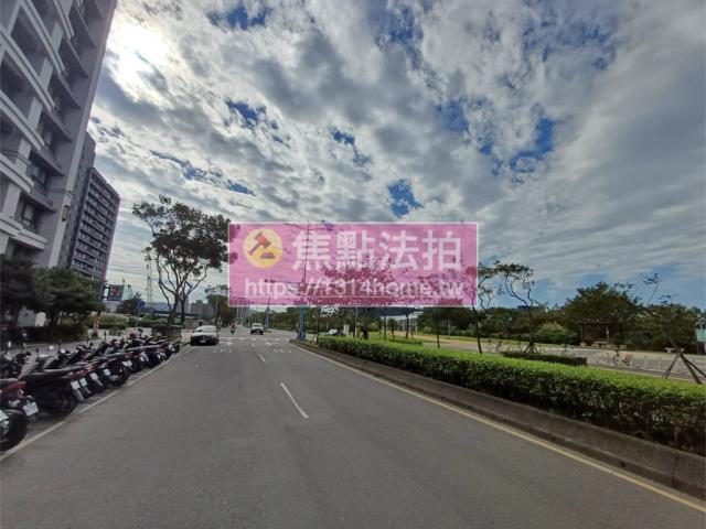 八里法拍大樓-8