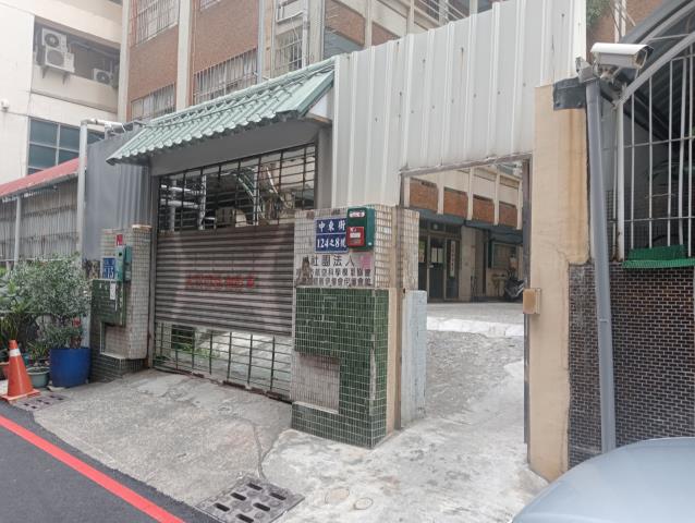 苓雅法拍大樓-3