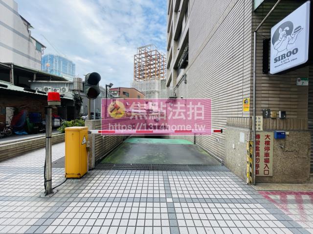 台北大同區法拍大樓-5
