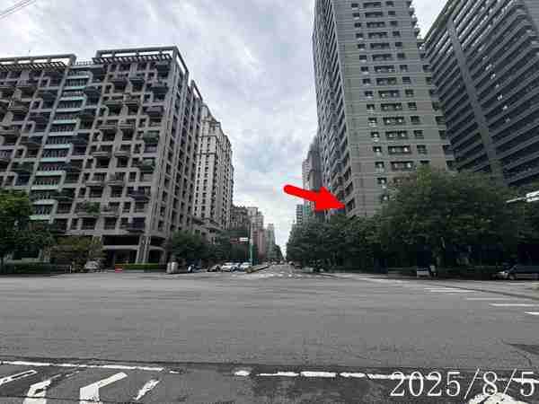 台中西屯法拍大樓-4