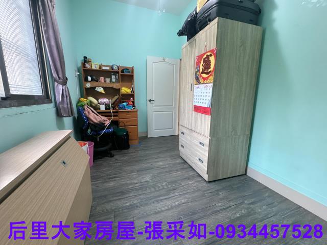 二樓次臥