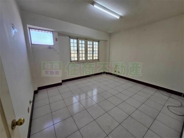 高雄小港透天-9