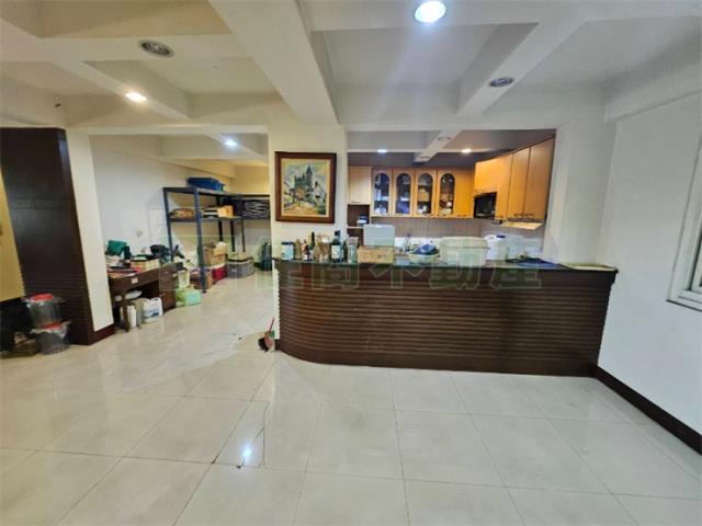 高雄小港透天-8