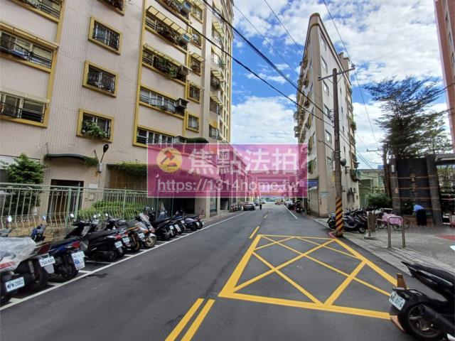 三重法拍大樓-8