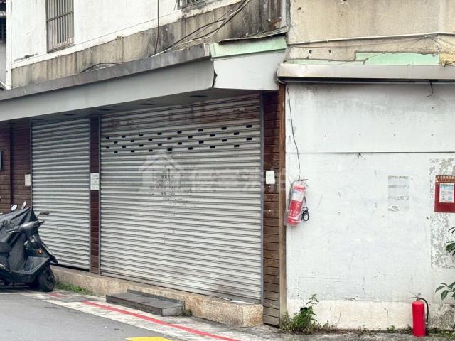 台北信義區拍賣公寓-5