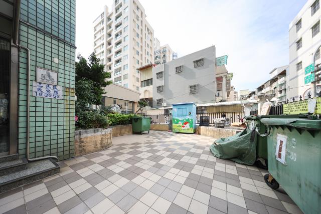 高雄三民區大樓-10