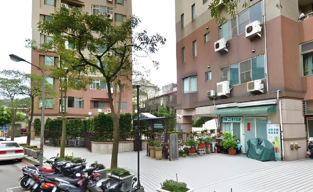 台北萬華法拍大樓-3