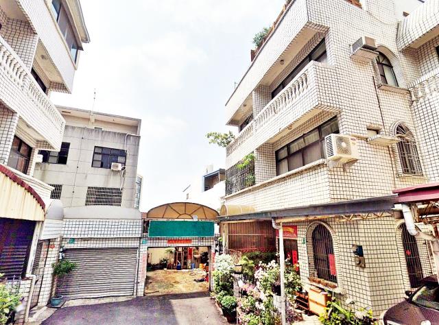 麻豆區忠孝路透天