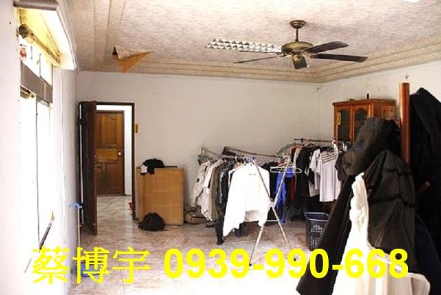 二林法拍屋舊二路透天