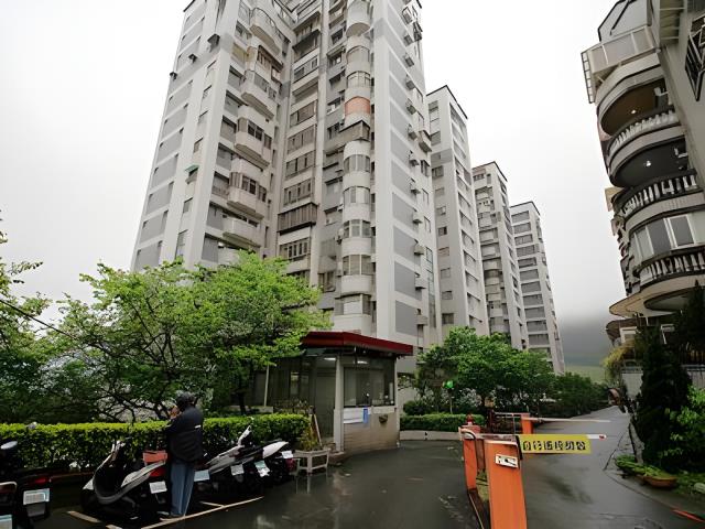 新北新店拍賣大樓-2