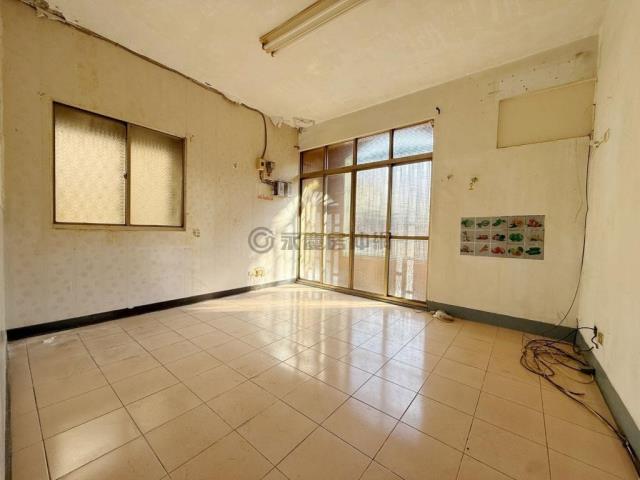 高雄苓雅透天-6