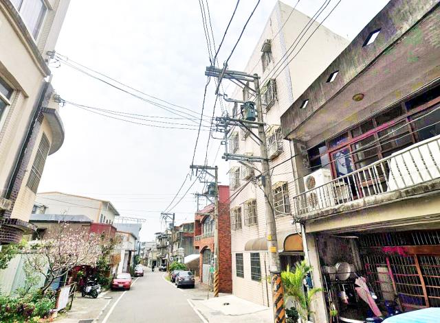 關西鎮青山街電梯三房