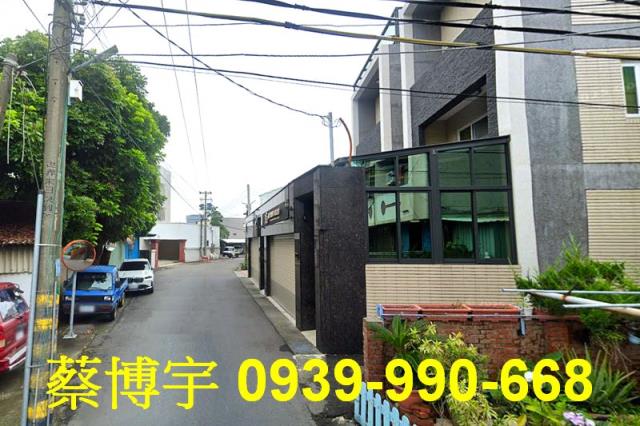 湖子內路法拍電梯別墅