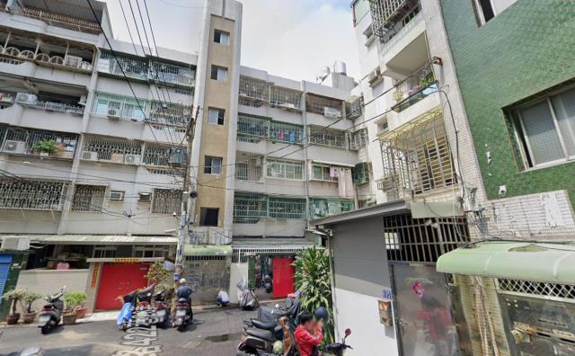 鳳山公寓法拍-6