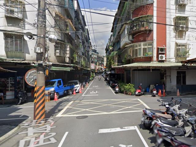 新北新莊公寓法拍-6