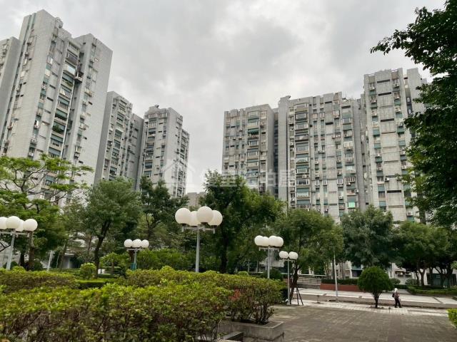 松山大樓法拍-1