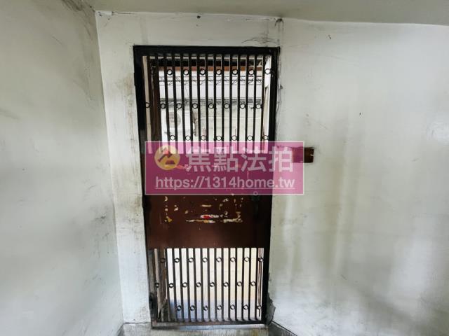 台北松山公寓法拍-11