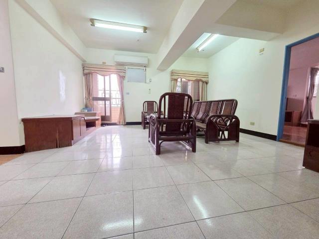 高雄岡山大樓-1