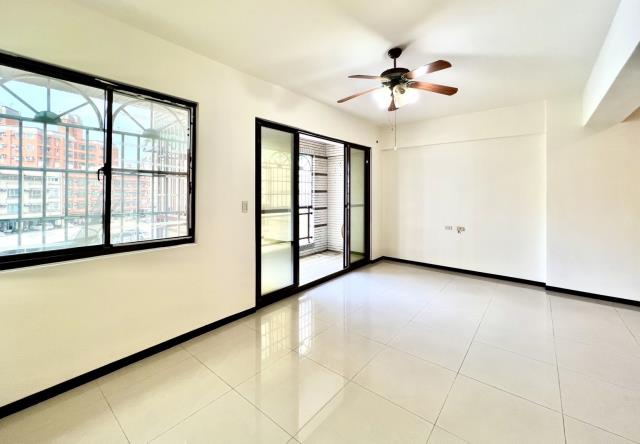 高雄小港透天-12