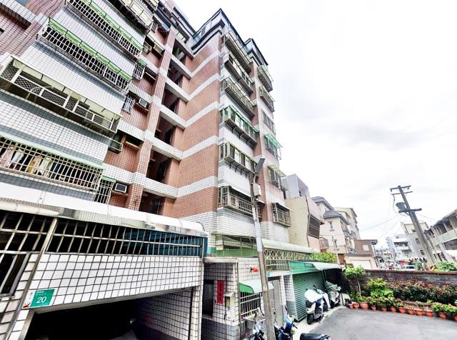 台南東區華廈法拍-4