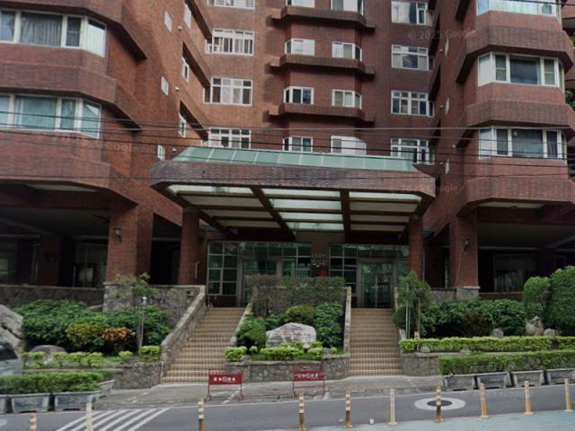 新北五股大樓法拍-3