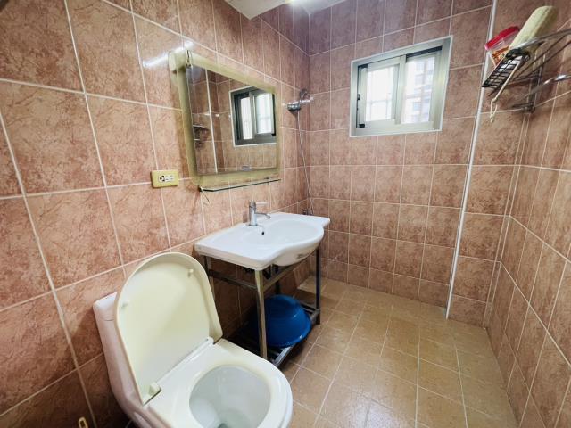 高雄新興區公寓-5