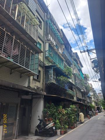 新北板橋公寓法拍-1