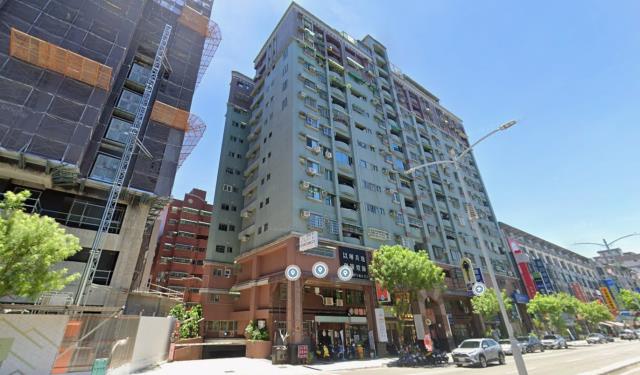 高雄拍賣大樓-4