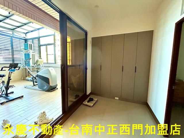 高雄左營透天-9