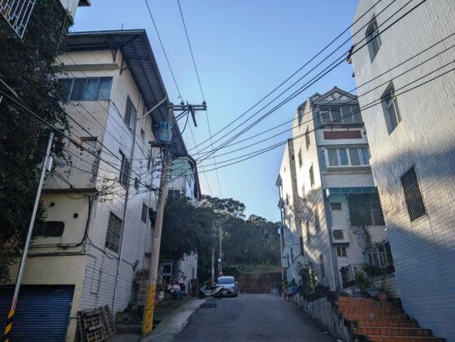 苗栗法拍透天-7