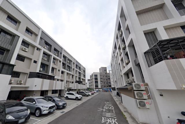 高雄華廈法拍-6