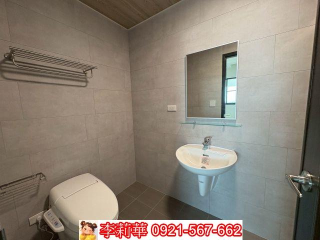 台南新市大樓-8