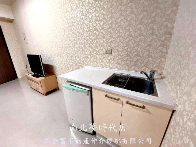 台南東區套房-8