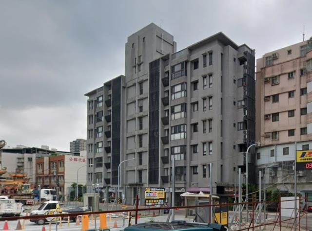 新北板橋拍賣華廈-2