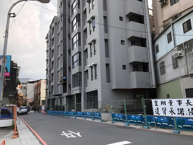 新北板橋華廈法拍-6