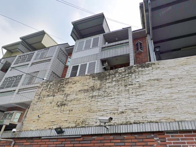 高雄燕巢透天法拍-2