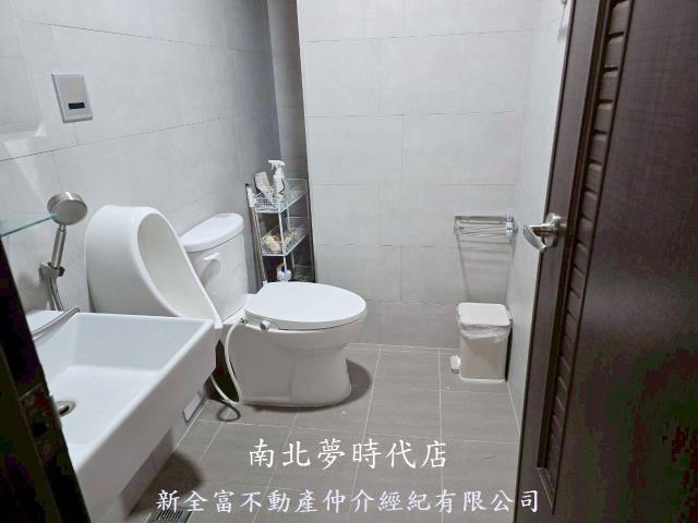 台南新市大樓-7