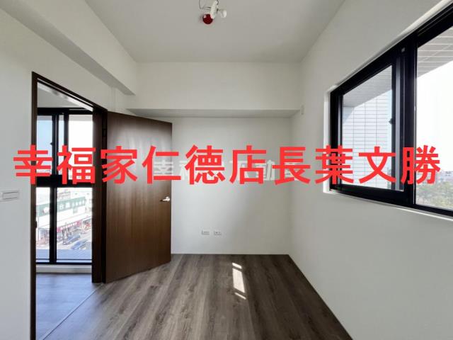 台南新營大樓-11