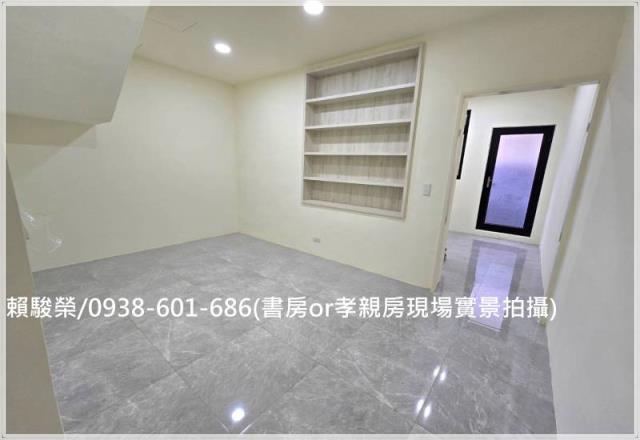 平鎮陸橋南路活巷透天