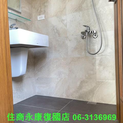 台南南區透天-12