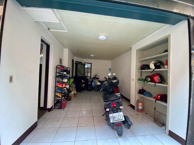 中壢市區活巷老屋透天