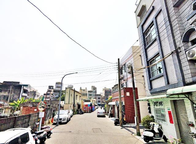 民雄法拍透天-4