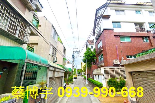 大里永隆路法拍屋透天