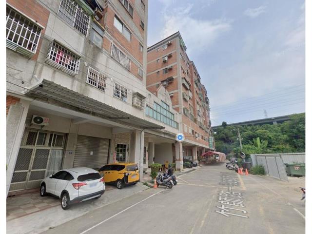 台中龍井大樓法拍-3