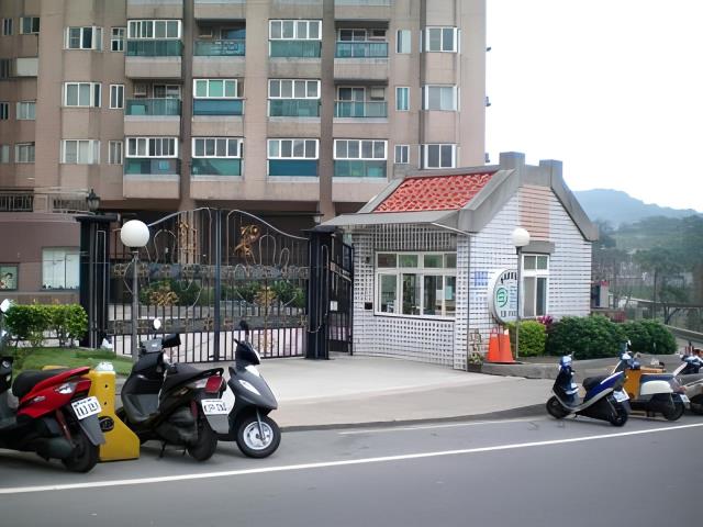 基隆中正區大樓拍賣-2