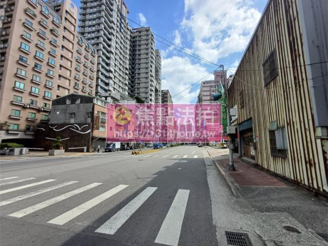 新北八里大樓法拍-8